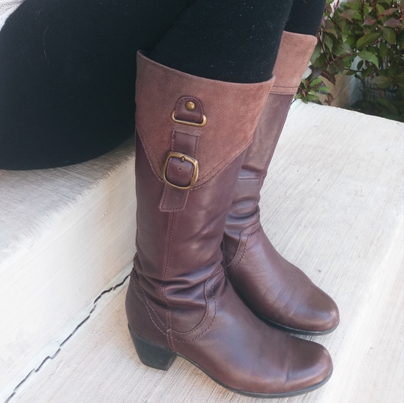 Clarks Shoes - Clarks Leather Mid Calf Heeled Boots Sz 6.5